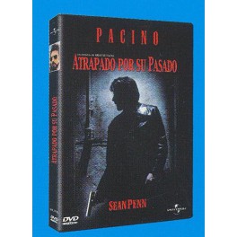 Atrapado por su pasado (Universal)